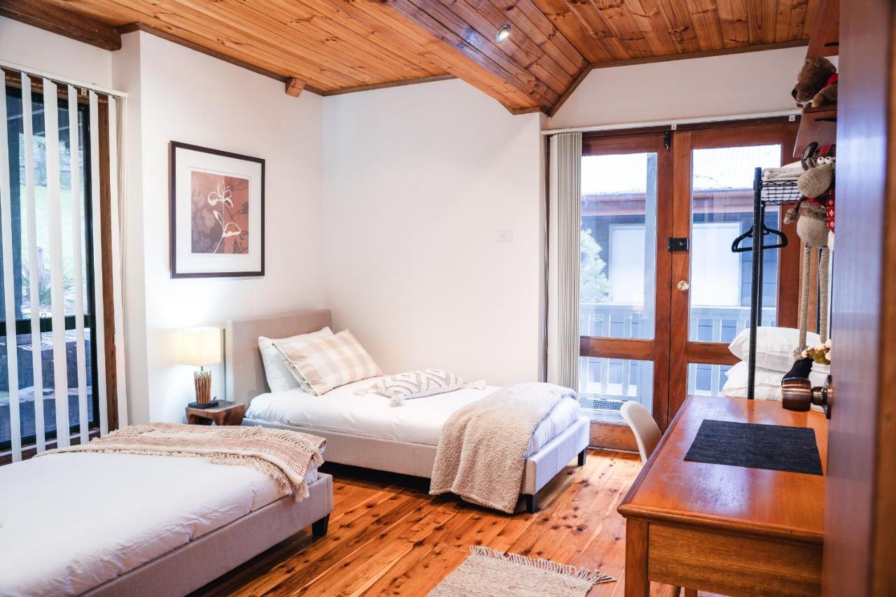 Snooty Fox Bed &Breakfast Bed & Breakfast Hazelbrook Exterior photo